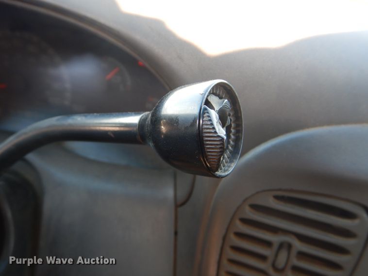 image for item FF9084 1999 Ford F150 pickup truck