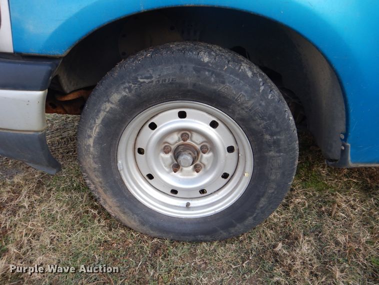 image for item FF9084 1999 Ford F150 pickup truck