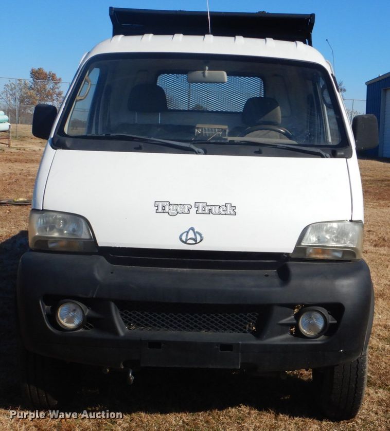 image for item FF9085 2008 Tiger Truck mini truck