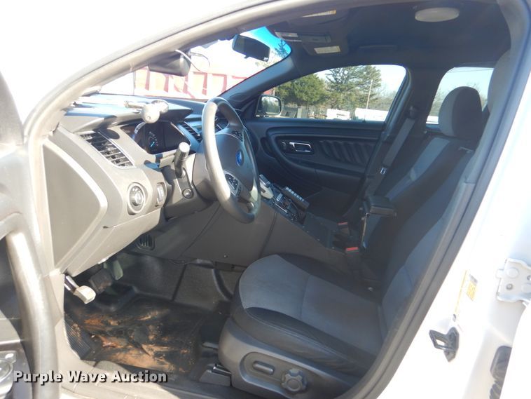image for item FF9153 2013 Ford Taurus Police