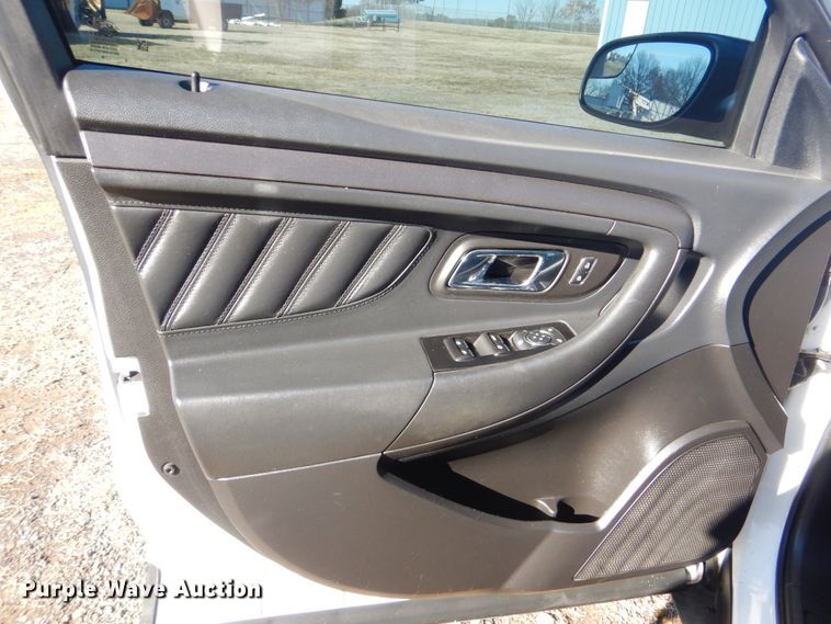 image for item FF9153 2013 Ford Taurus Police