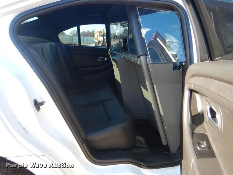 image for item FF9153 2013 Ford Taurus Police