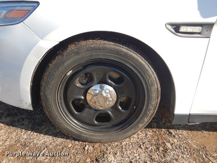 image for item FF9153 2013 Ford Taurus Police