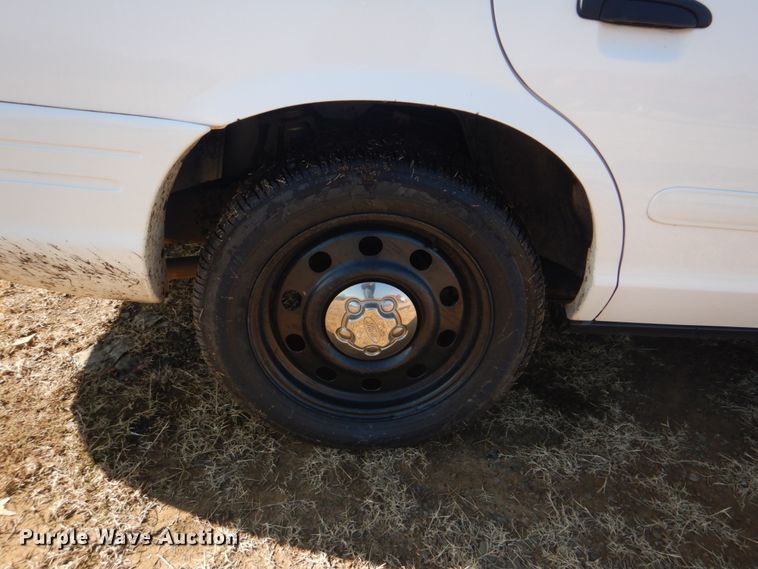 image for item FF9154 2007 Ford Crown Victoria Police Interceptor