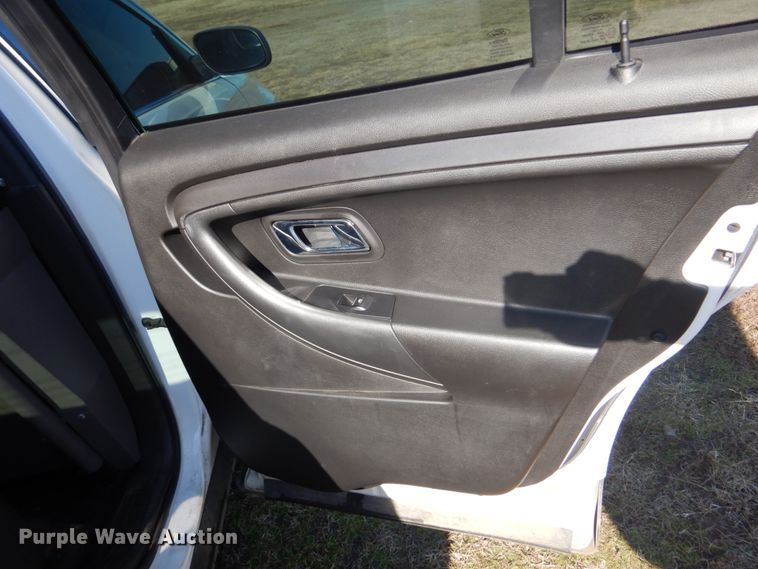 image for item FF9155 2013 Ford Taurus Police