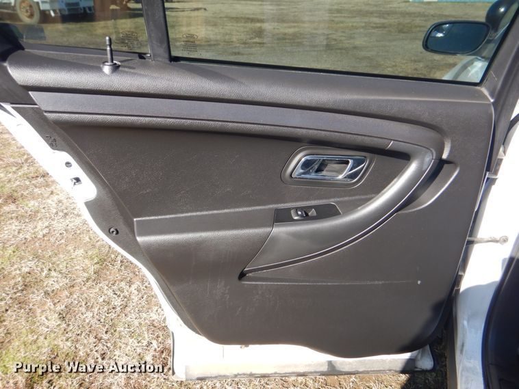 image for item FF9155 2013 Ford Taurus Police