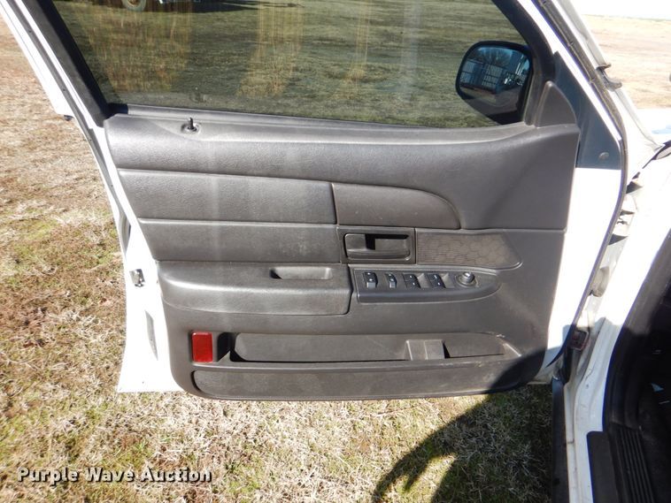 image for item FF9156 2011 Ford Crown Victoria Police Interceptor