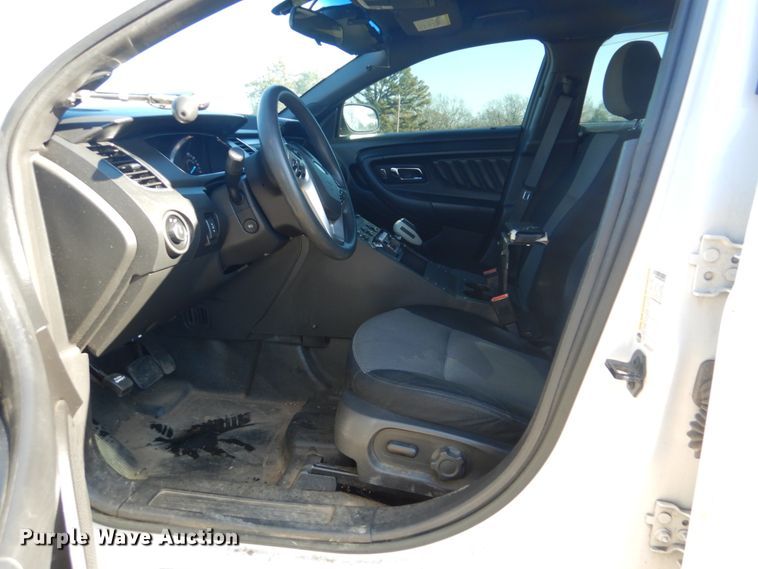 image for item FF9157 2013 Ford Taurus Police