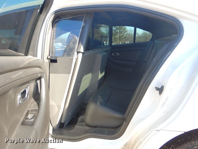 image for item FF9157 2013 Ford Taurus Police