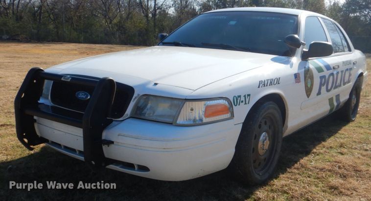 image for item FF9158 2007 Ford Crown Victoria Police Interceptor