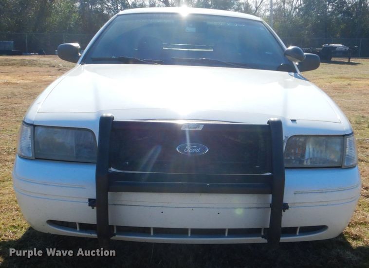 image for item FF9158 2007 Ford Crown Victoria Police Interceptor
