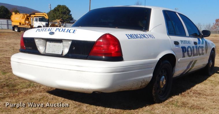 image for item FF9158 2007 Ford Crown Victoria Police Interceptor