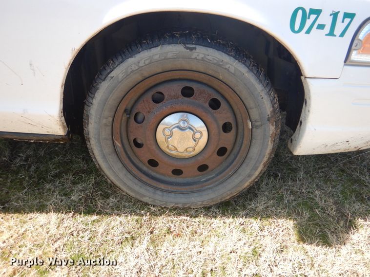 image for item FF9158 2007 Ford Crown Victoria Police Interceptor