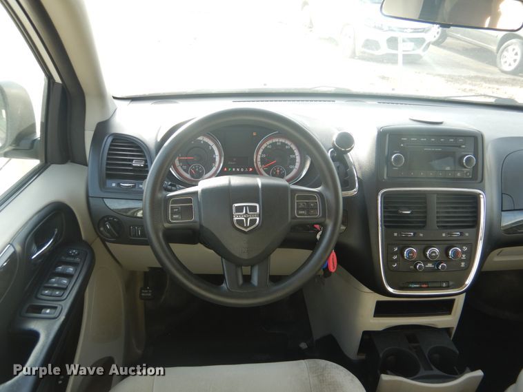 image for item FF9171 2012 Dodge Grand Caravan handicap accessible van