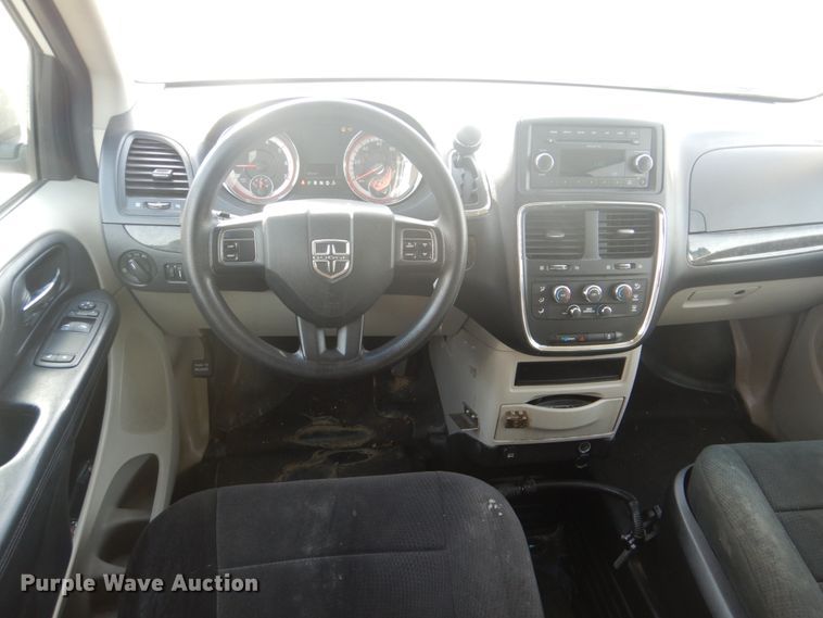 image for item FF9177 2011 Dodge Grand Caravan handicap accessible van