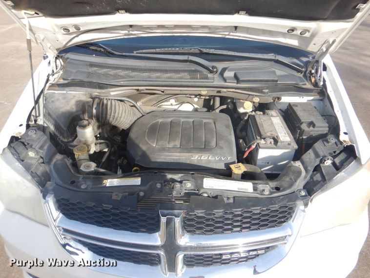 image for item FF9177 2011 Dodge Grand Caravan handicap accessible van