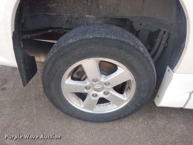 image for item FF9177 2011 Dodge Grand Caravan handicap accessible van