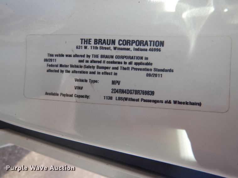 image for item FF9177 2011 Dodge Grand Caravan handicap accessible van