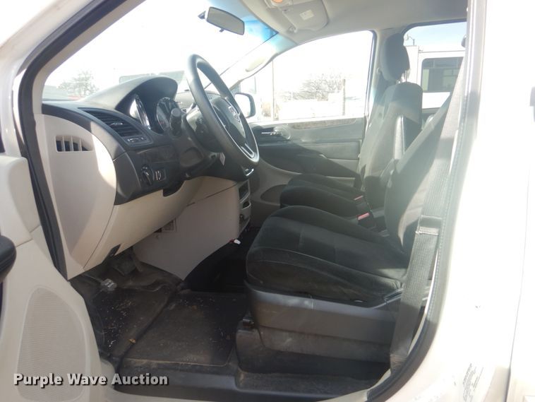 image for item FF9178 2011 Dodge Grand Caravan handicap accessible van