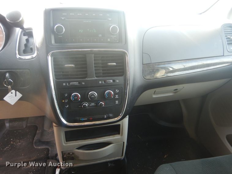 image for item FF9178 2011 Dodge Grand Caravan handicap accessible van