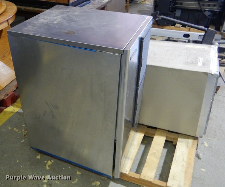 image for item FI9725 Restaurant equipment
