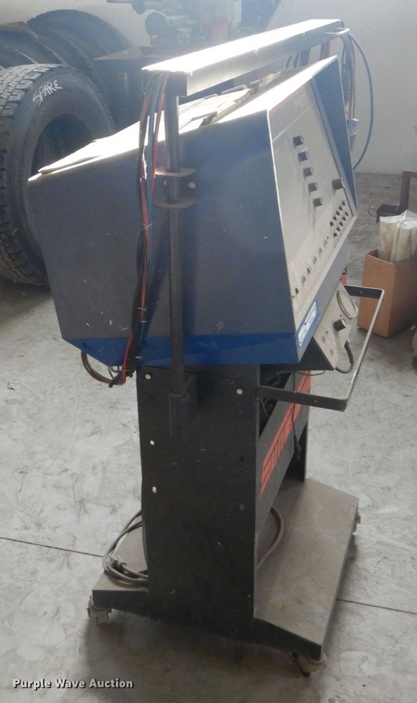 image for item FI9744 SUN SUN-101 engine analyzer