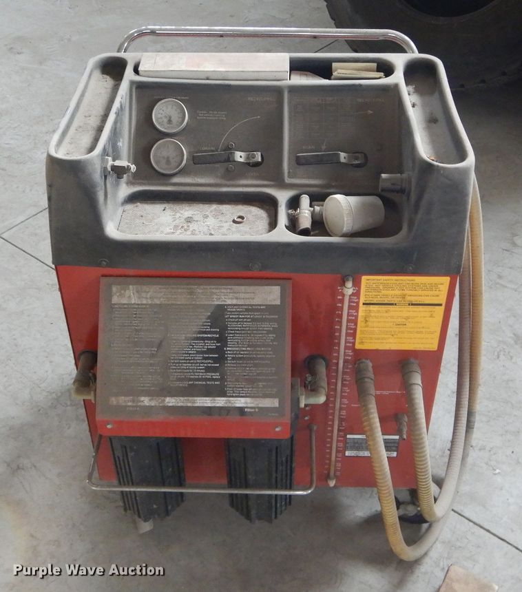 Goodall Kleen King antifreeze recycler in Waterloo, IA Item FI9746