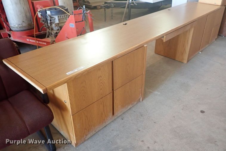 image for item FK9550 Wood desk