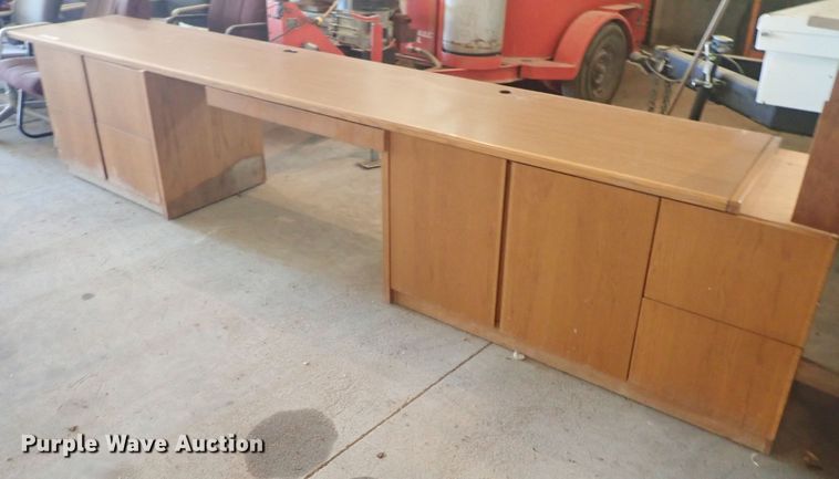 image for item FK9550 Wood desk