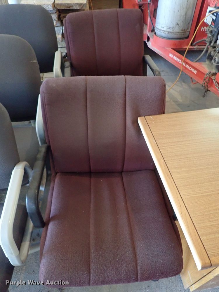 image for item FK9551 Approximately 32 chairs