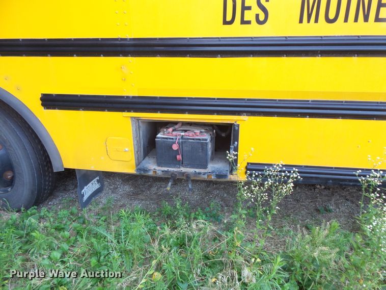 image for item FU9303 2010 Thomas Built Saf-T-Liner EF school bus