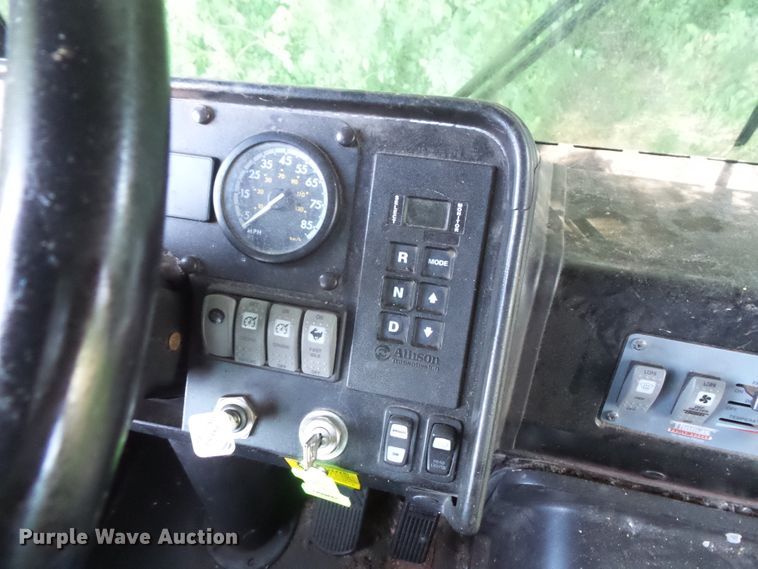 image for item FU9303 2010 Thomas Built Saf-T-Liner EF school bus