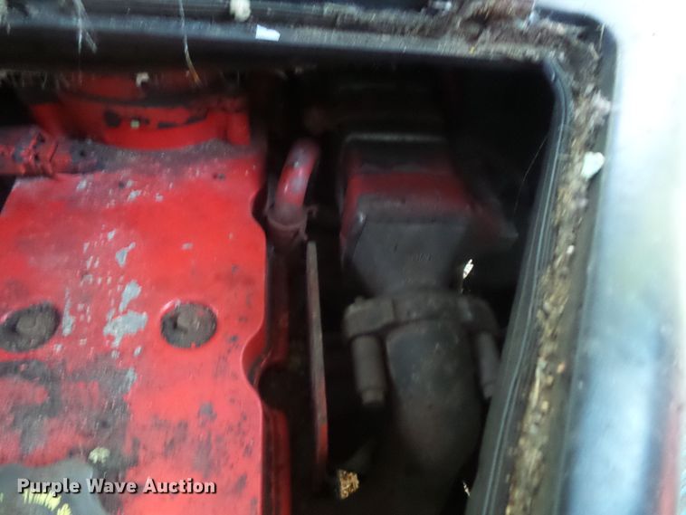 image for item FU9303 2010 Thomas Built Saf-T-Liner EF school bus