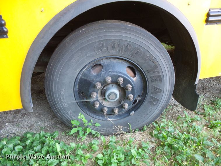 image for item FU9303 2010 Thomas Built Saf-T-Liner EF school bus