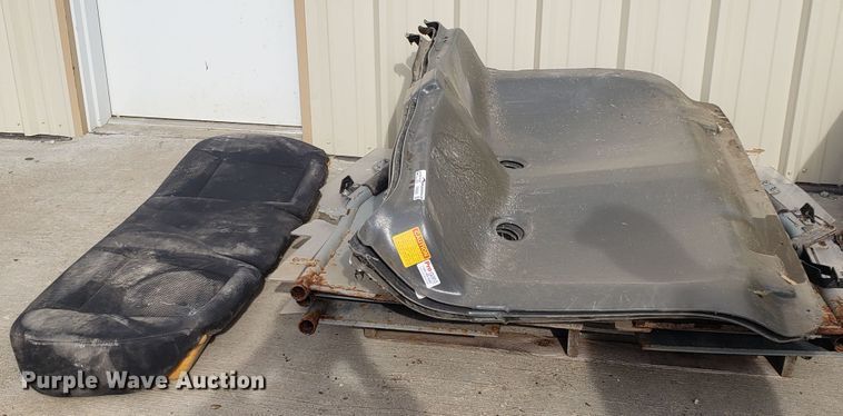 image for item FW9540 Dodge Charger police parts