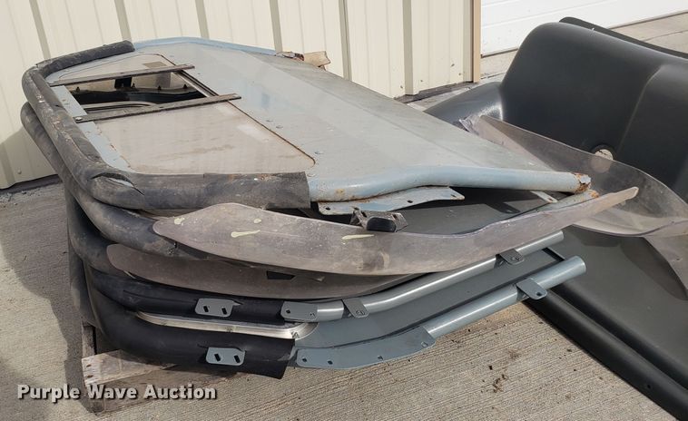 image for item FW9541 Ford Crown Victoria parts