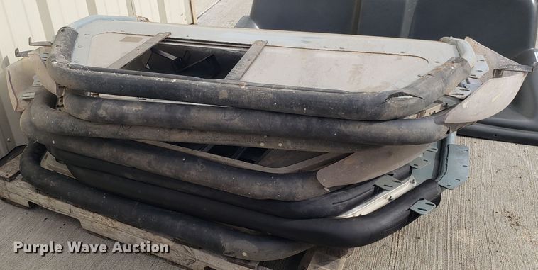 image for item FW9541 Ford Crown Victoria parts