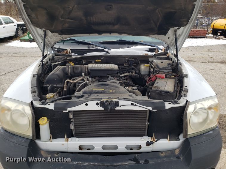 image for item FW9543 2005 Dodge Dakota Club Cab pickup truck