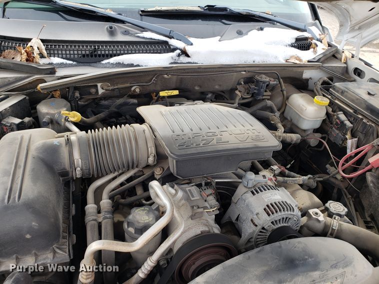 image for item FW9543 2005 Dodge Dakota Club Cab pickup truck