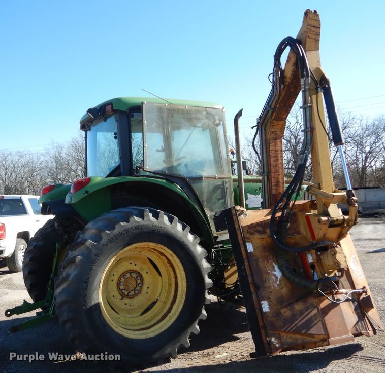 image for item GC9432 2004 John Deere 6615 tractor