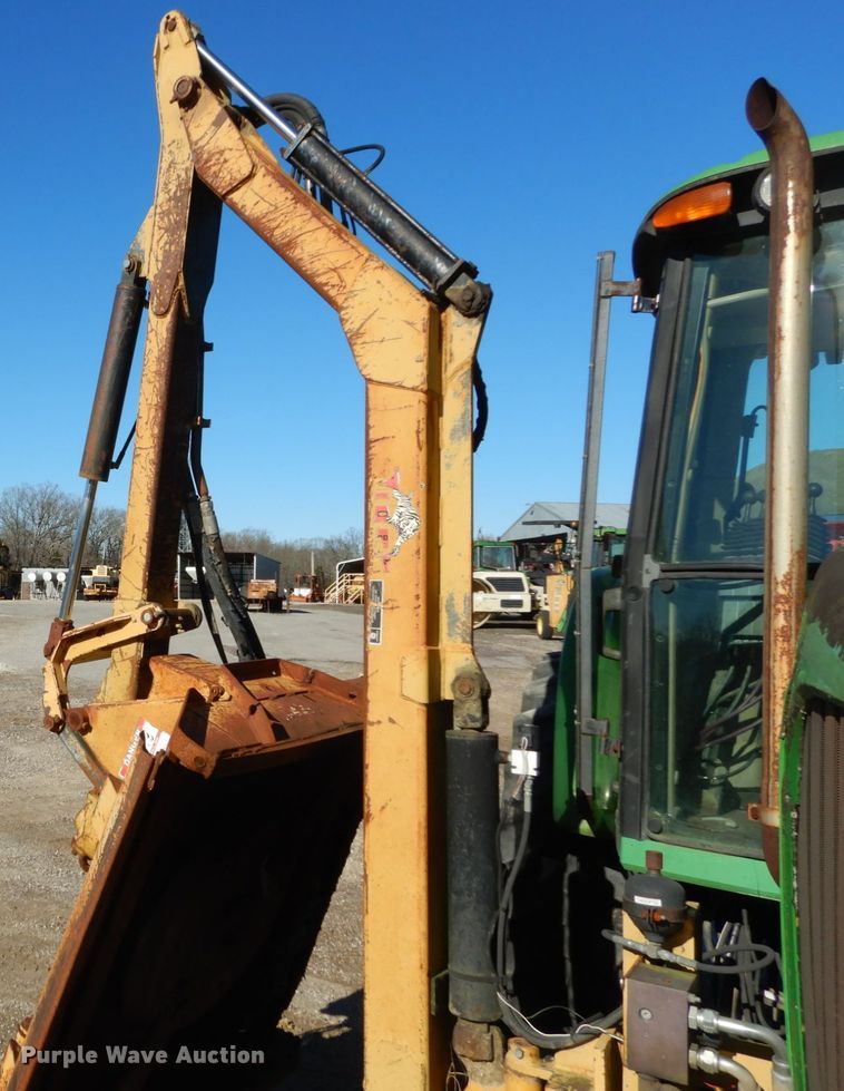 image for item GC9432 2004 John Deere 6615 tractor