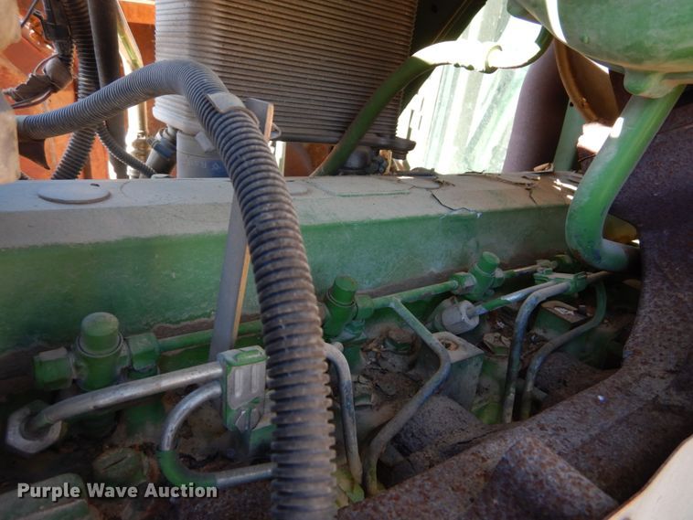 image for item GC9432 2004 John Deere 6615 tractor