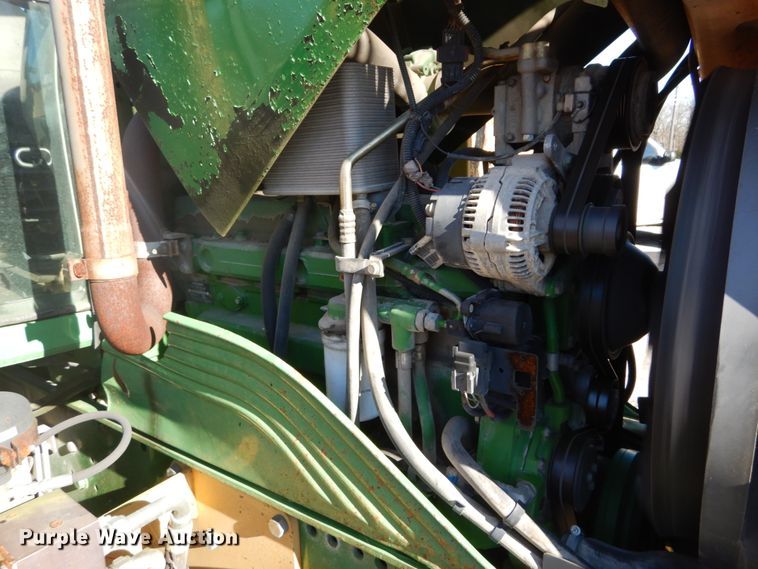 image for item GC9432 2004 John Deere 6615 tractor