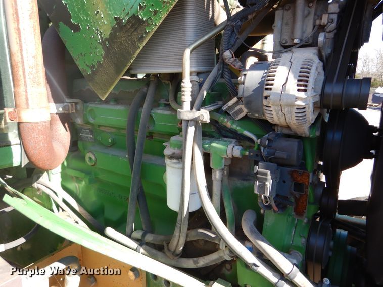 image for item GC9432 2004 John Deere 6615 tractor