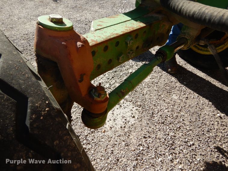 image for item GC9432 2004 John Deere 6615 tractor