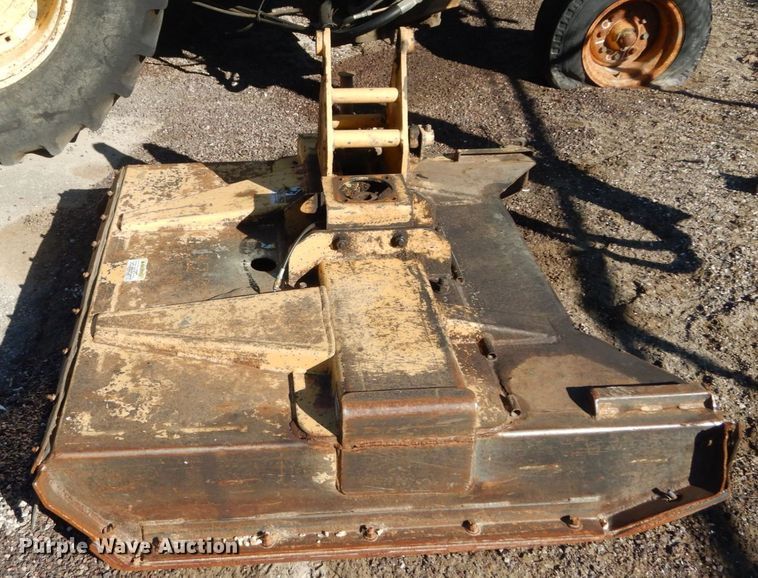 image for item GC9433 2000 John Deere 7210 tractor