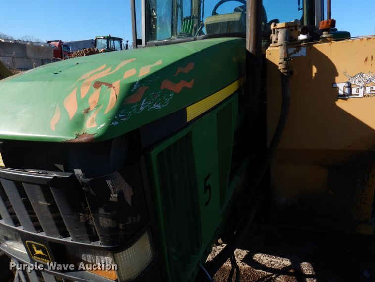 image for item GC9433 2000 John Deere 7210 tractor