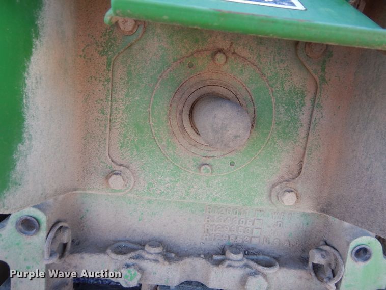 image for item GC9433 2000 John Deere 7210 tractor