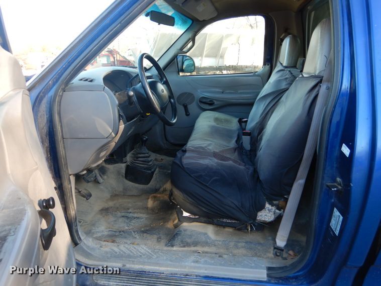 image for item GC9442 1998 Ford F150 pickup truck