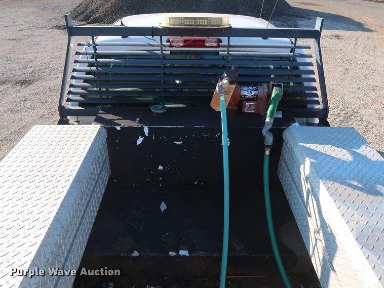 image for item GD9888 2004 Chevrolet Silverado 1500 Ext. Cab pickup truck